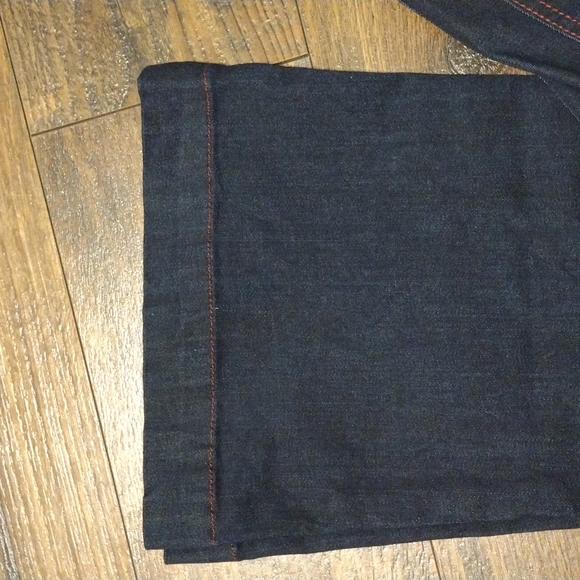 INC Flare Leg - Picture 4 of 4